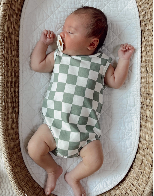 Matcha Milkshake Checkerboard Bubble